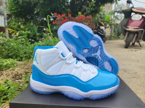 Air Jordan 11-389